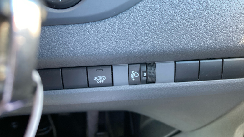 Peugeot Expert Long Diesel 1400 2.0 BlueHDi 145 Asphalt Premium Van